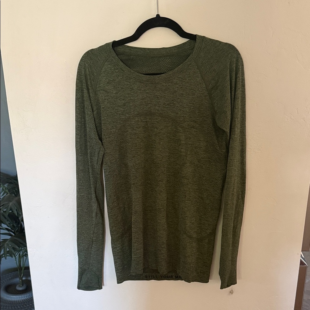 lululemon athletica Olive Green Long Sleeve Crew Top